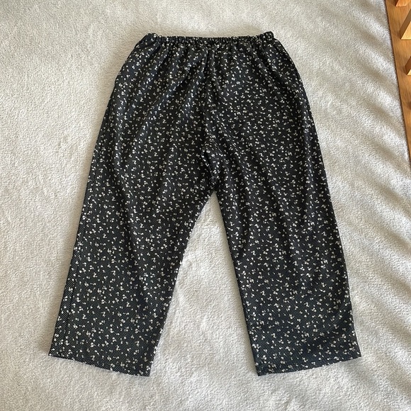 Vintage Ditzy floral printed cropped wide leg pants - Picture 2 of 13